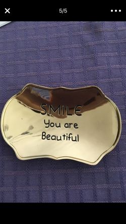 Metal plate gold color