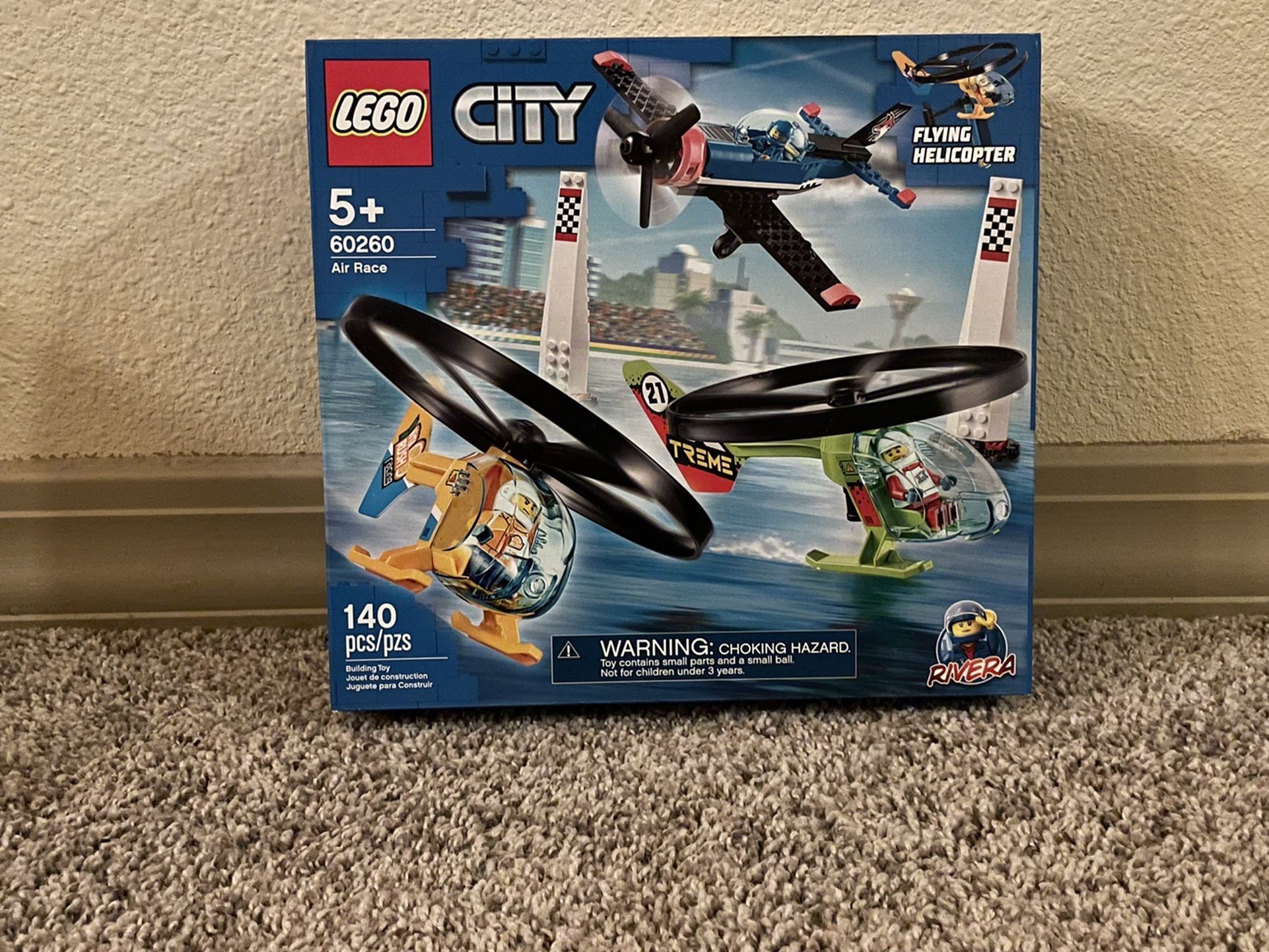 LEGO City 60260 Flying Helicopter Air Race