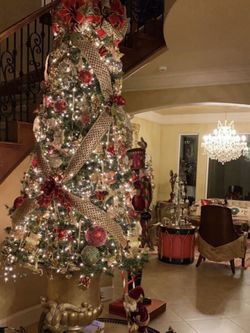 7.5 Slim Christmas Tree