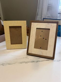 2 Frames