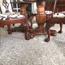 Dining Room Set.  $350.
