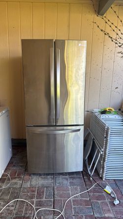 LG REFRIGERATOR