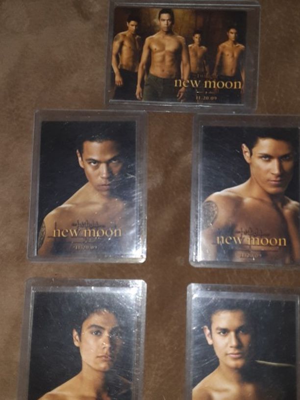 2009 Summit Entertainment The Twilight Saga New Moon Wolfpack Complete Set of 5 Trading Cards