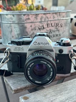 Vintage Canon AE1 program - 35mm film camera