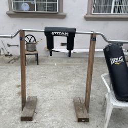 Gym Fitness Equipment 