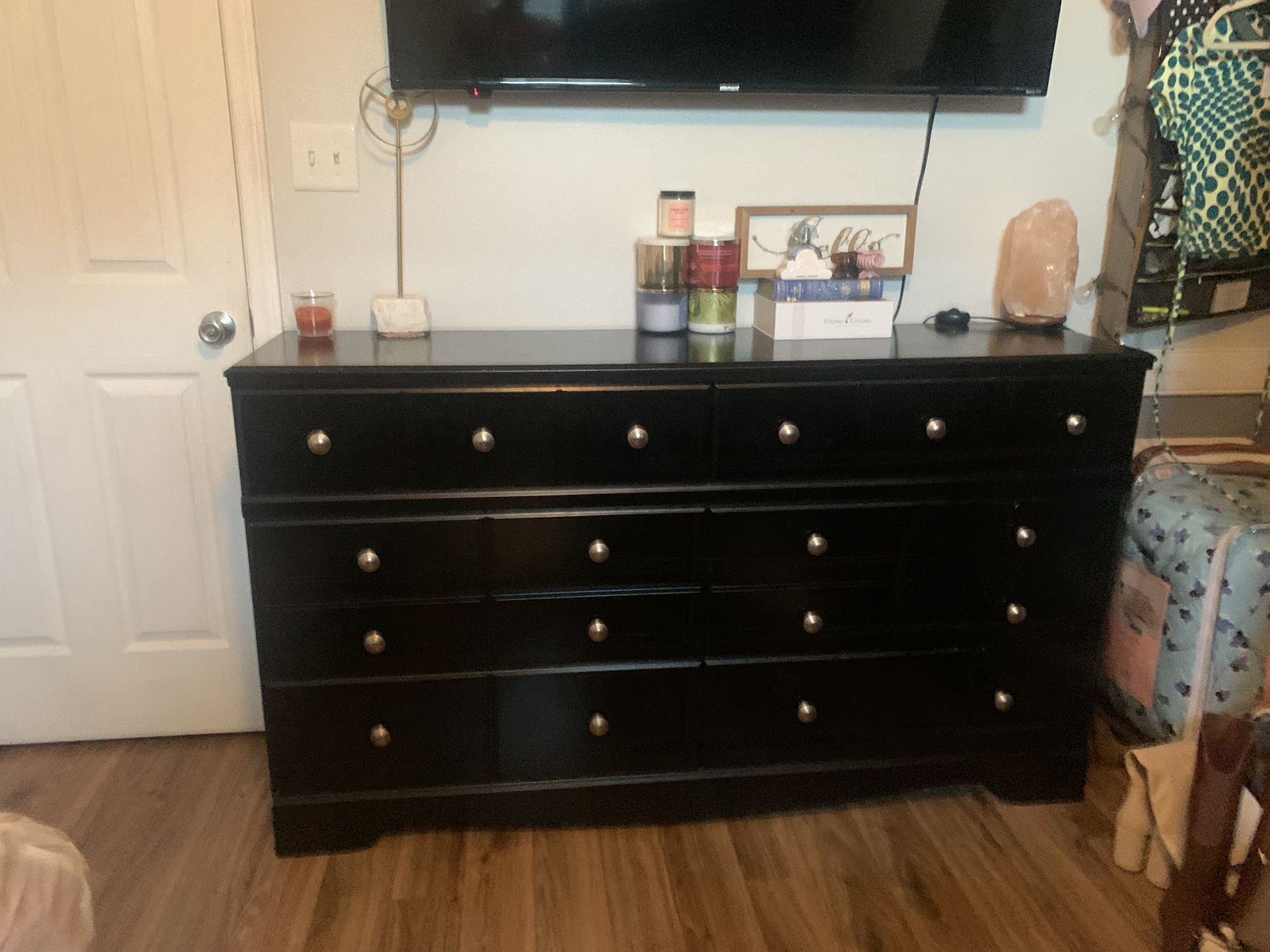 Ashley Furniture Black Bedroom Set for Sale in Hope Mills, NC OfferUp