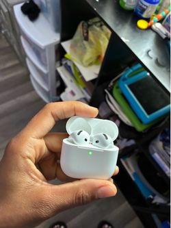 AirPods