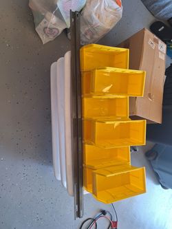 Akrobins Garage Bins