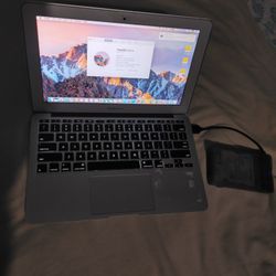 MacBook Air i5 2015 8gb Needs Hard Drive(SSD)