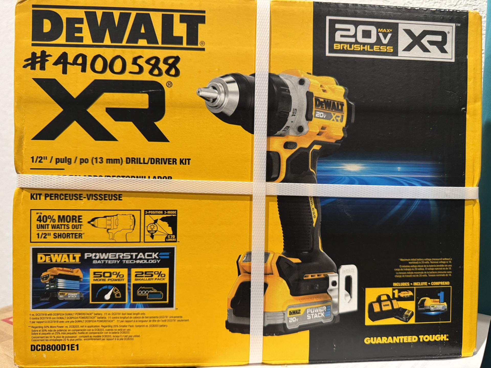 Dewalt Drill/Driver Kit DCD800D1E1