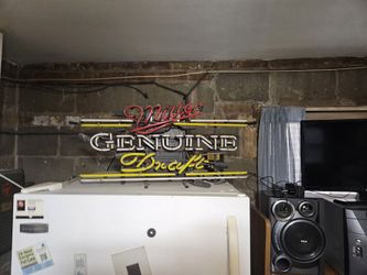 Neon Light Miller Beer Sign 