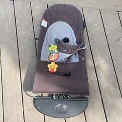 BabyBjorn Bouncer.