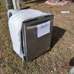 Whirlpool Dishwasher (Not Working) 