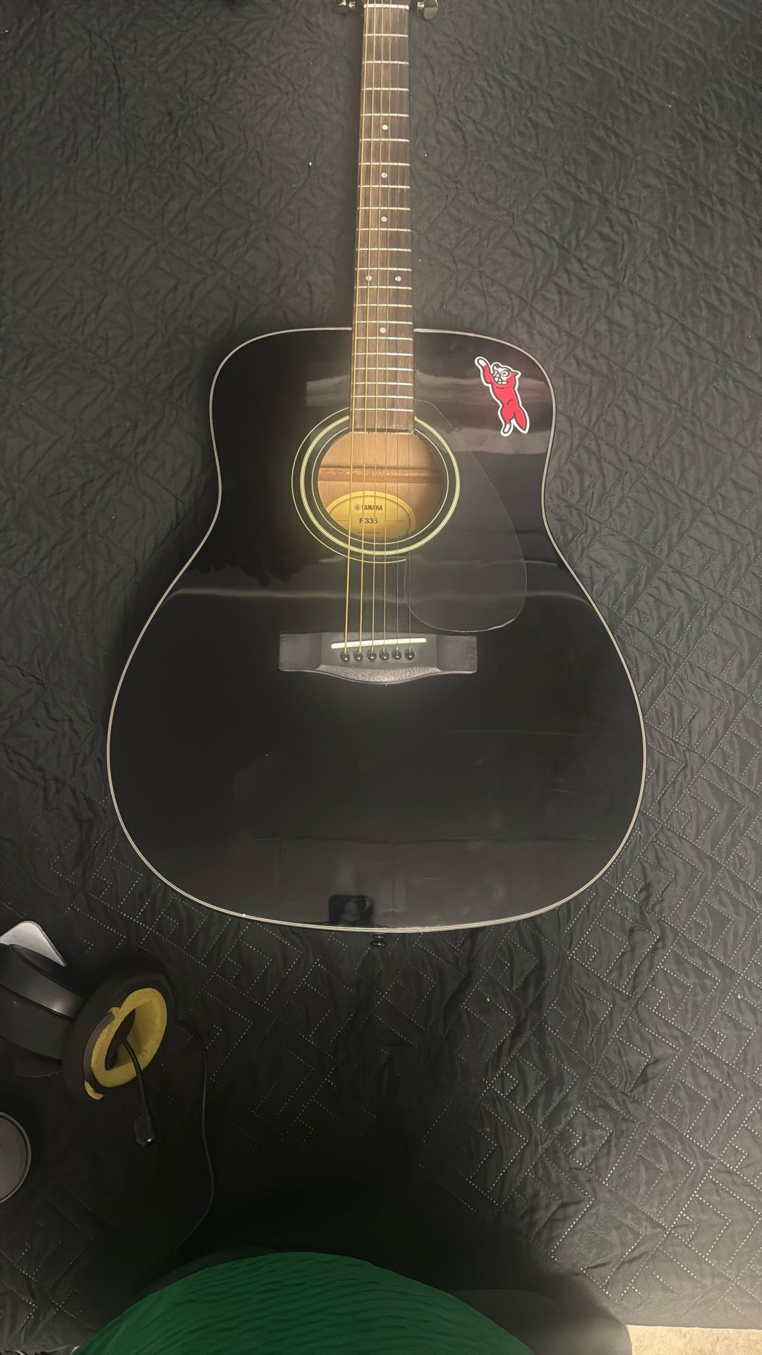Yamaha Guitar