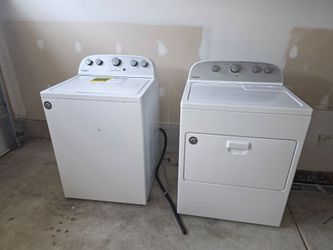 Whirlpool Washer & Dryer
