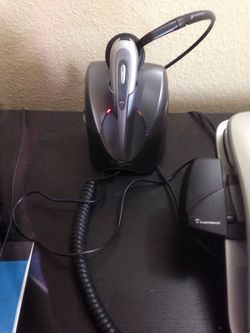 Plantronics CS55 wireless headset/ lifter