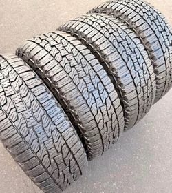 225/55/18 Falken set de Tires con 80% de vida las 4