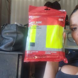 Milwaukee High Visibility Safety VesT Class R TYPE 2