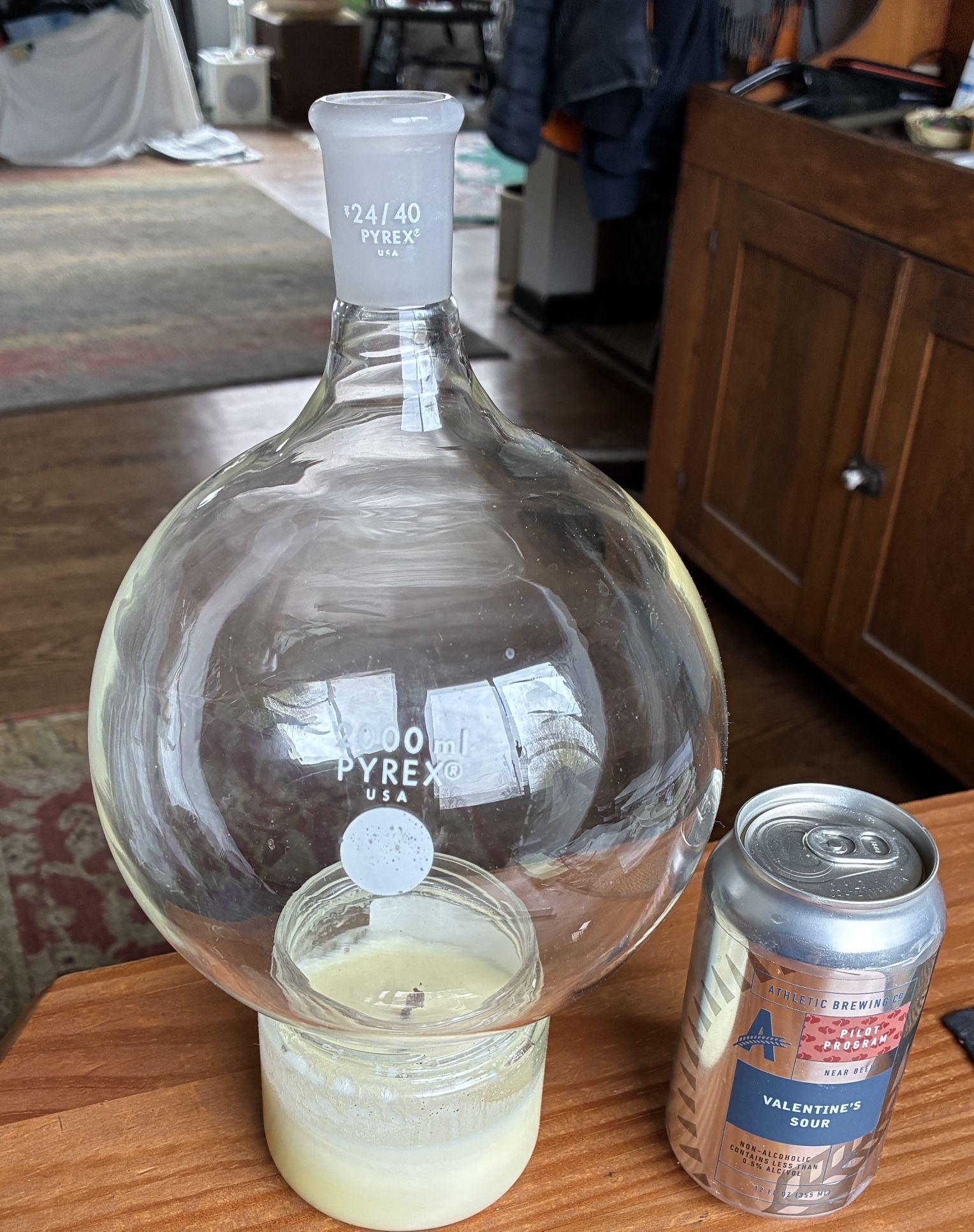 2000 ml Round Pyrex Flask 