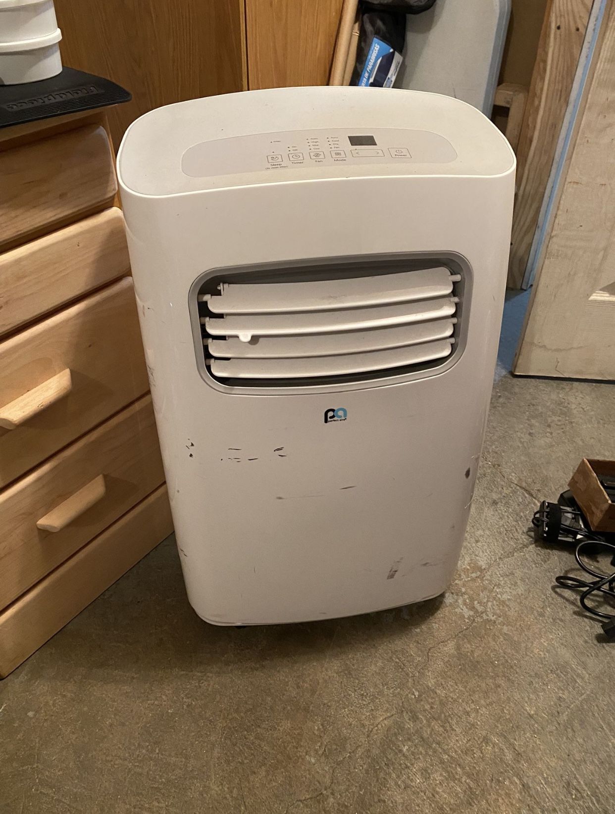 10,000 BTU PORTABLE AC - Pending To Jade In Seattle 