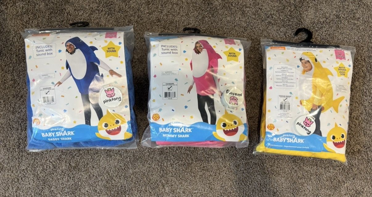 Pinkfong Baby Shark Family (Baby, Mommy, Daddy) Costumes