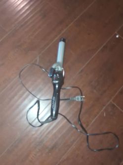 Revlon Perfect Heat ceramic curling iron
