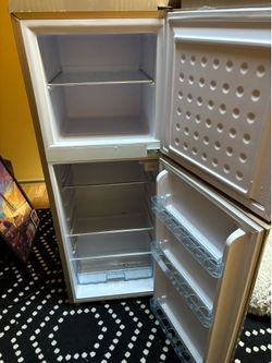 Retro Compact Refrigerator