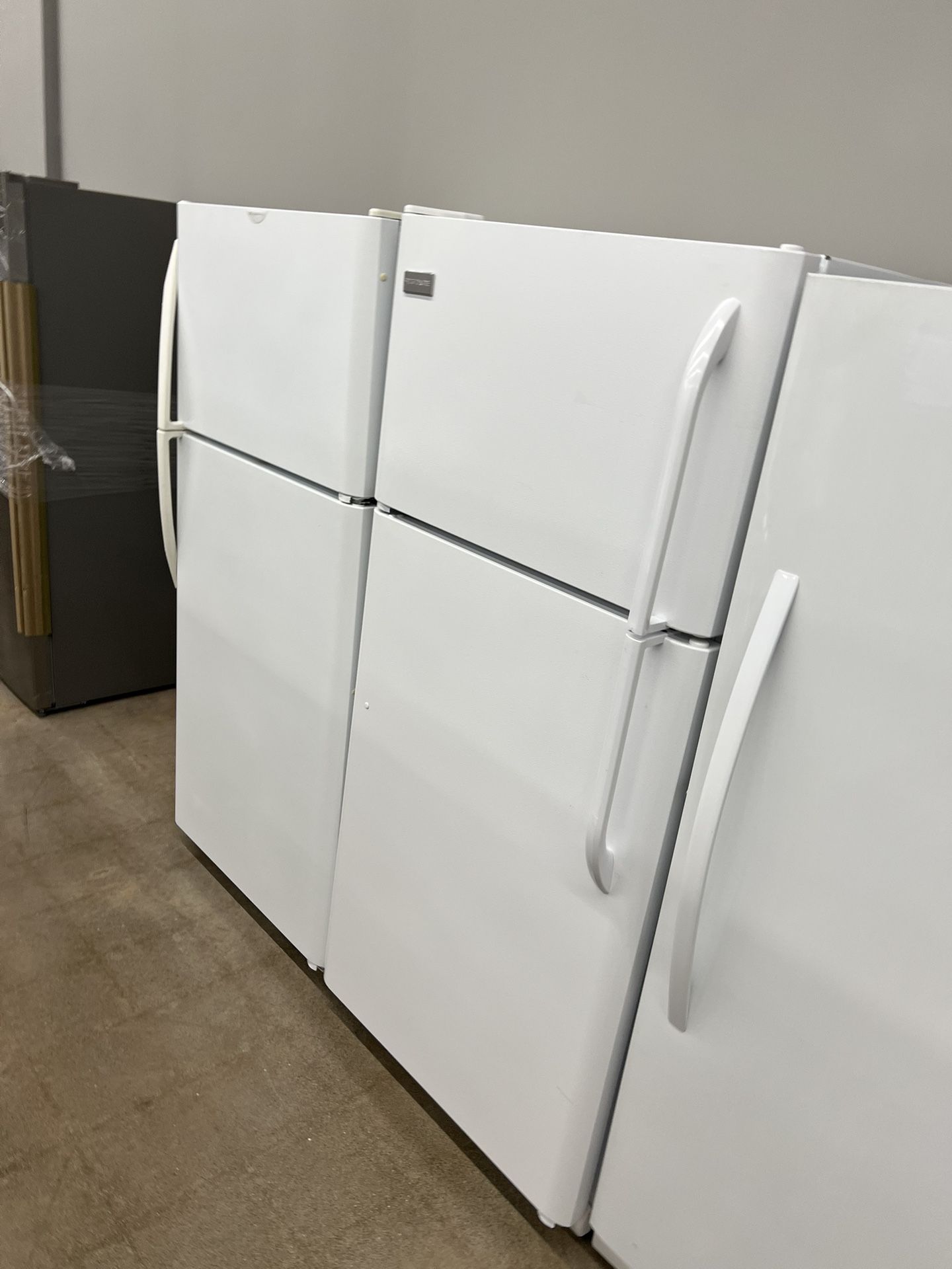 Refrigerator Deals Right Here 