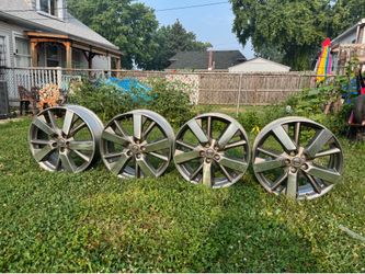 Nissan OEM 20-inch Rims