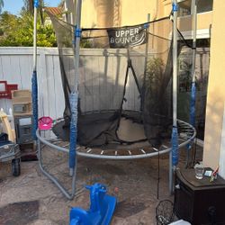 Trampoline 