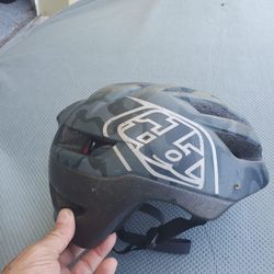 TLD Helmet S/M