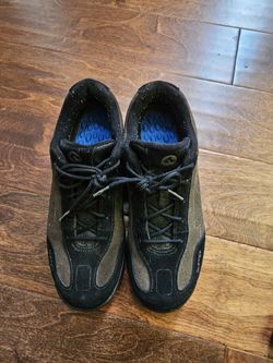 Bike Clipin  Shoes And Clips SHIMANO