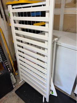 FREE Baby/Toddler Crib