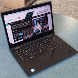 Lenovo X1 Yoga Laptop 