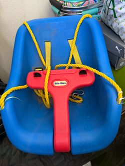 Baby outdoor swing