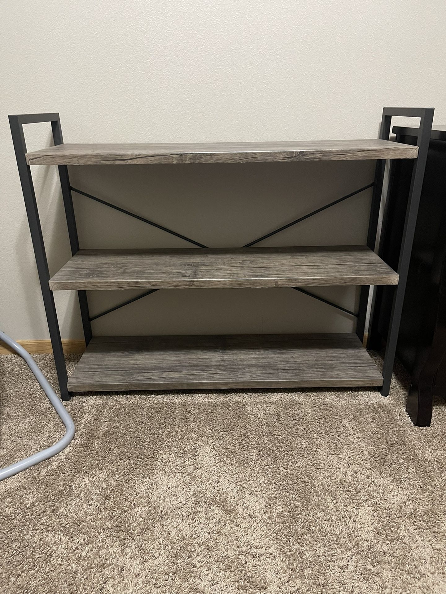 2/ 3shelves Units Sturdy Nice