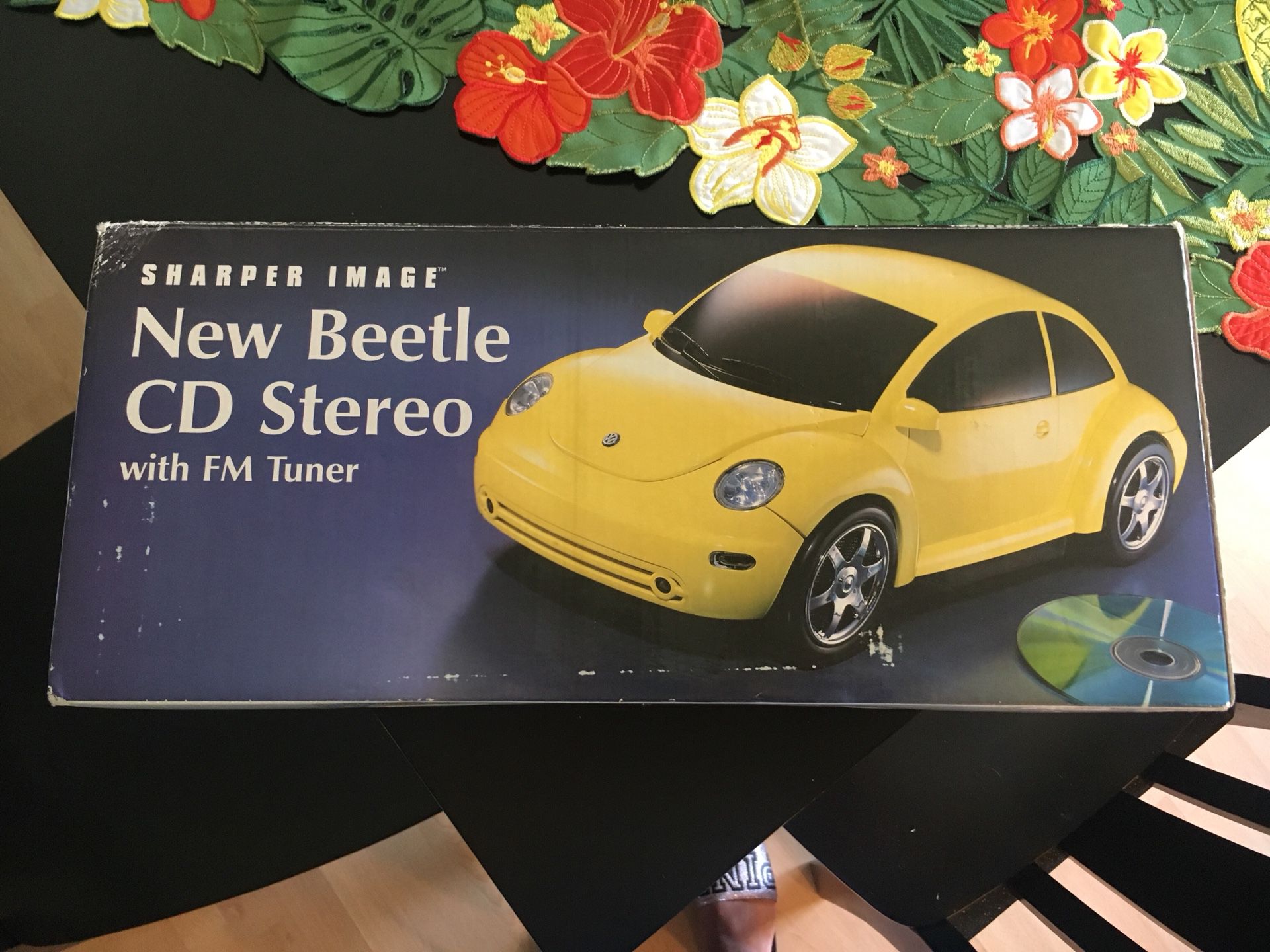 RARE!! Sharper Image New VW Beetle CD Stereo with FM Tuner