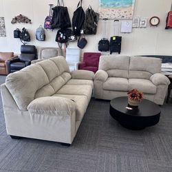 🔥 BRAND NEW Sofa & Loveseat Set – Ultra Soft Corduroy Comfort! 🔥