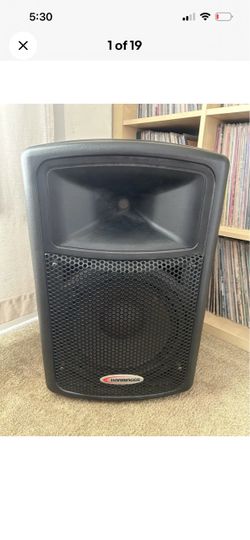 2 Harbinger APS12 Active Powered Speaker with Built-In Equalizer Working Great