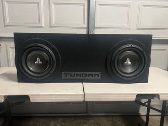2022.  2023. 2024. 2025   TOYOTA TUNDRA Subwoofer box