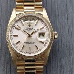 Rolex Day Date  36mm 18k Yellow Gold Box Papers 