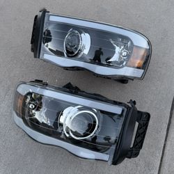 02 to 05 Dodge Ram Black Projector LED DRL Switchback Sequential Headlights