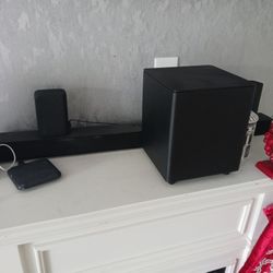 Vizio amplifier and speakers