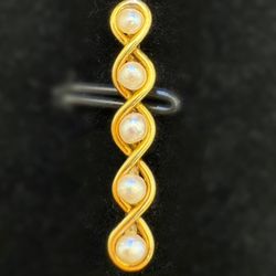 Vintage 13k solid yellow gold 0.6CTW Natural Pearl wave infinity brooch