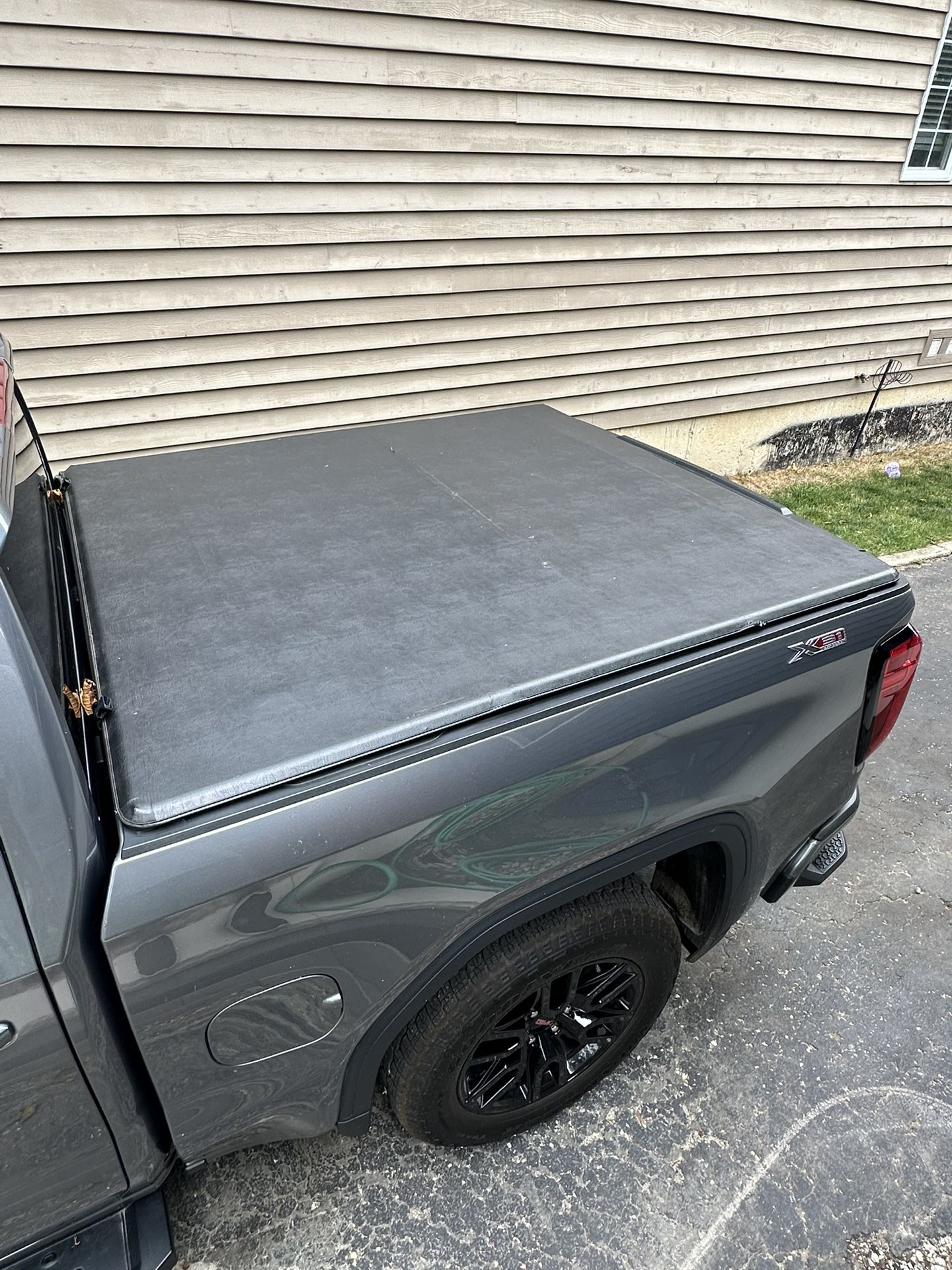 Tonneau Cover Topper