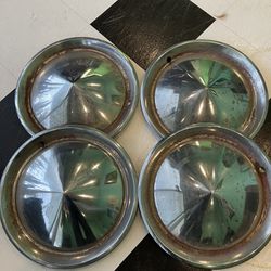 VINTAGE 15” AFTERMARKET WHEEL COVERS HUBCAPS HOT ROD $20 OBO