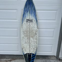 Buck short board