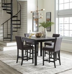Table and 4 chair