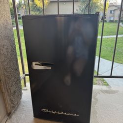 Frigidaire Black Mini Fridge with Small Freezer