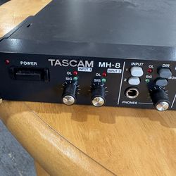 TASCAM MH-8 Headphone Amplifier